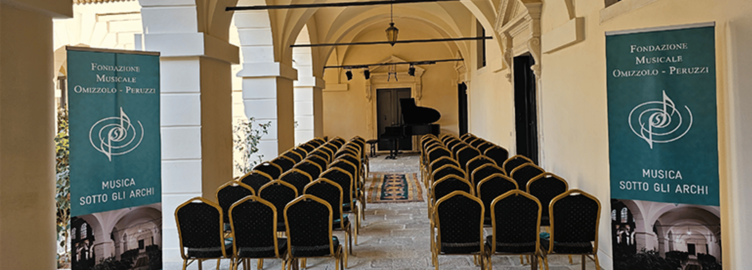 Nicoletta e Angela Feola — pianoforte a 4 mani (Musica sotto gli archi)